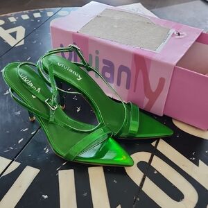 Viviana Shiny Green Slingback Heels